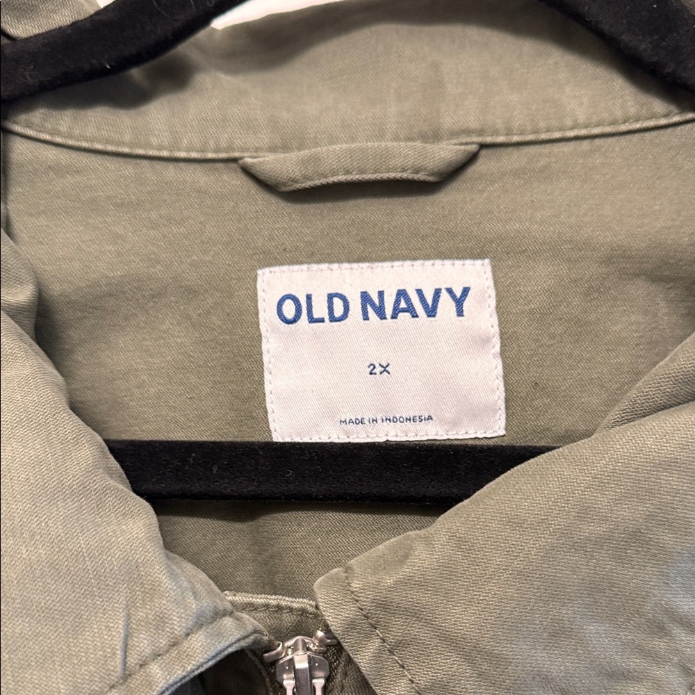 Like New! Old Navy Utility Jacket in Olive Green women 2X - Picture 2 of 8